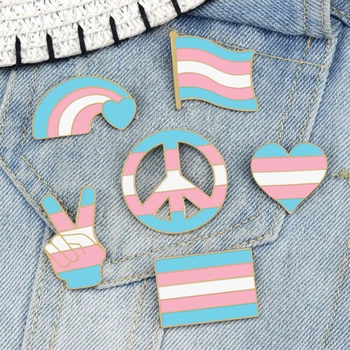 Transexuais Orgulho Broche para as Mulheres, Homens LGBT do Partido Clube Símbolo Esmalte Pin Criativo Bandeira do arco-íris Corações Emblema do Denim de Lapela Jóias